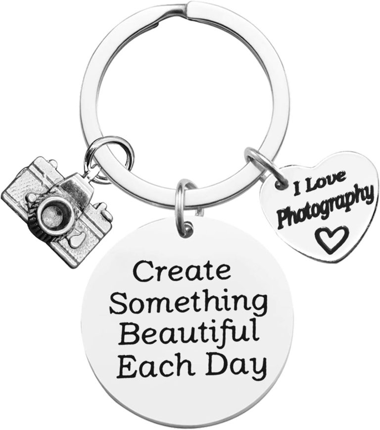Dabihu Photographer Gift I Love Photography Keychain Christmas Birthday Gifts for Photography Inspirational Gift for Photo Lovers Photo Club Gift Camera Encouragement Gift
