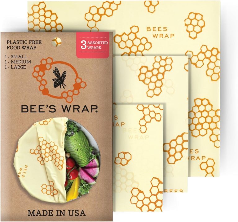 Bee’s Wrap Reusable Beeswax Food Wraps Made in The USA, Eco Friendly Beeswax Wraps for Food, Sustainable Food Storage Containers, Organic Cotton Food Wraps, Assorted 3 Pack (S, M, L), Honeycomb