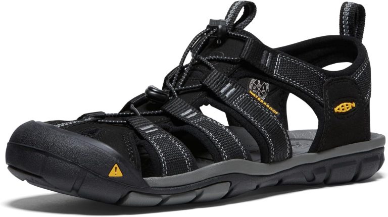 KEEN Men’s Clearwater Cnx Lightweight Water